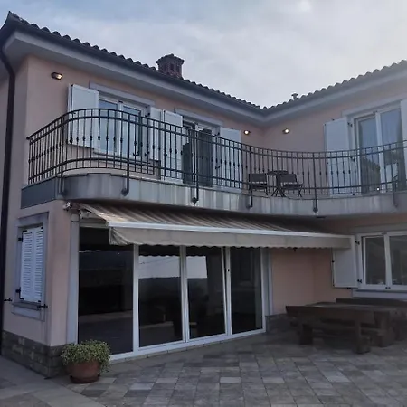 Erika Parecag * Sečovlje