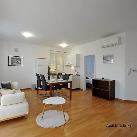 Erika & Tai Sečovlje