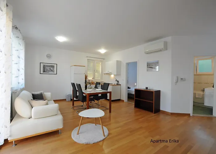 Erika & Tai Sečovlje